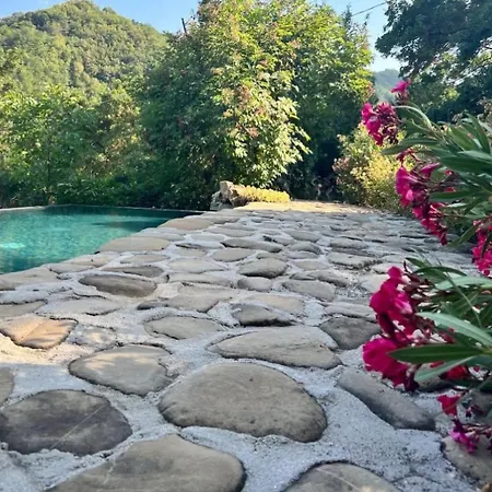 Borgo Spescia Pool Park And Relaxation *