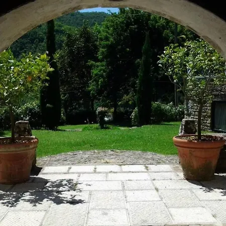 Borgo Spescia Pool Park And Relaxation